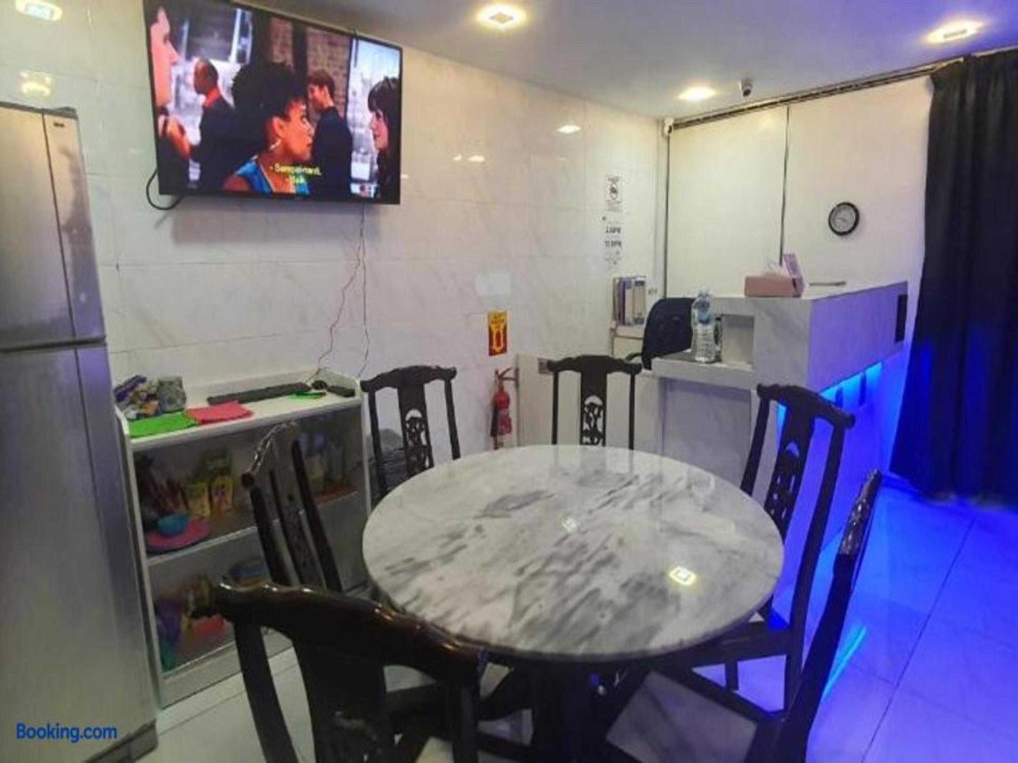Oyo 91036 J Capsule @ Jalan Bukit Bintang Hotel Kuala Lumpur